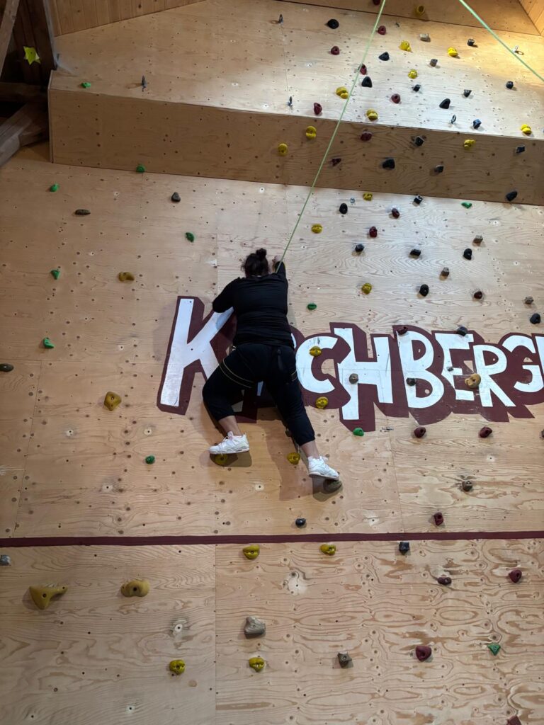 PHOTO-2024-11-24-12-39-46 1